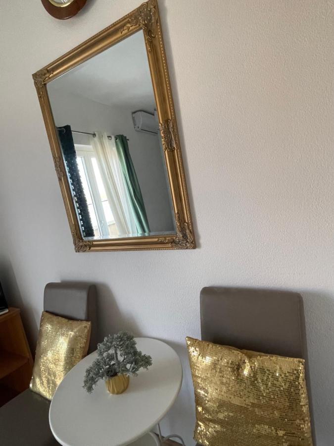Esperanza Apartment Pasman