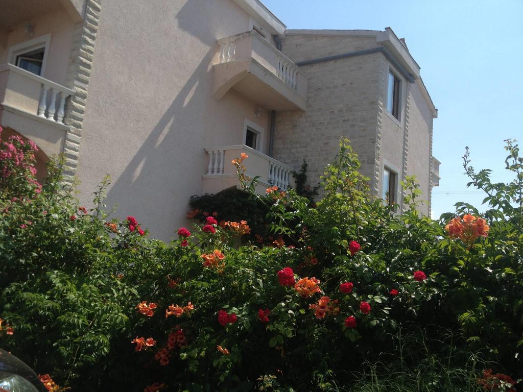 Esperanza Apartament Pašman
